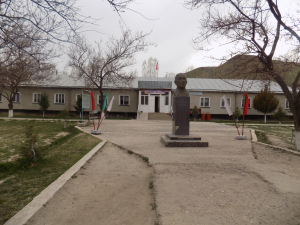 Мергенов мектеби