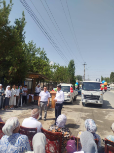 Суу-Башы айыл өкмөтүнө таштанды ташуучу техникалар тапшырылды