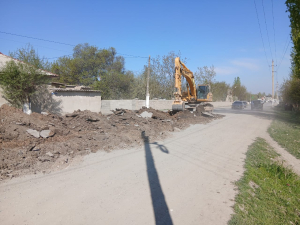 Бужум айылында негизги жол кеңейтилүүдө